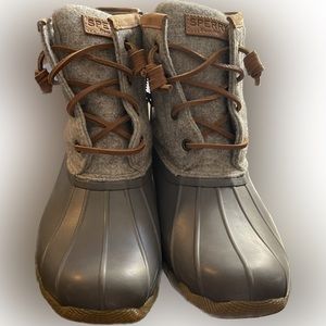 Sperry saltwater wool boots